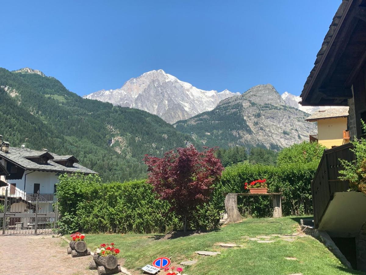 Hameau De Jadis Lägenhet Pré-Saint-Didier Exteriör bild