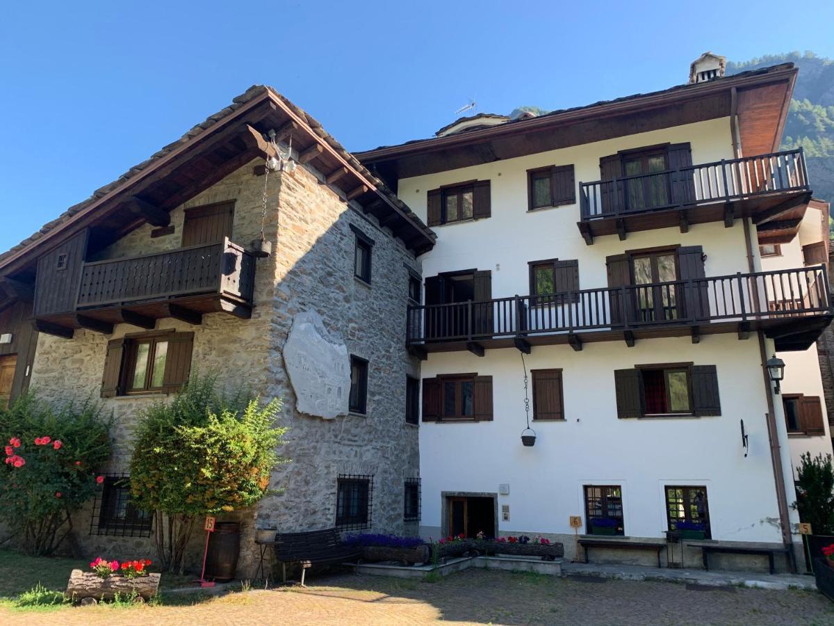 Hameau De Jadis Lägenhet Pré-Saint-Didier Exteriör bild
