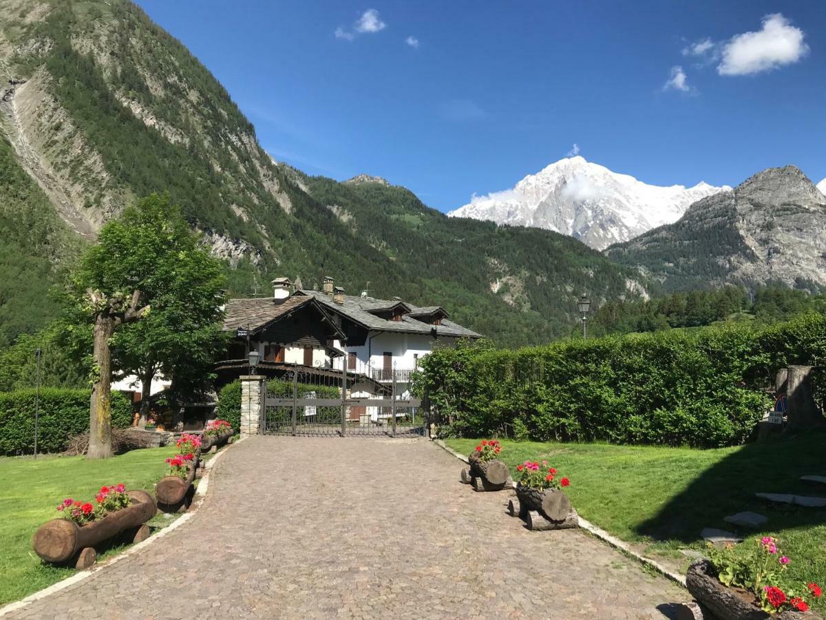 Hameau De Jadis Lägenhet Pré-Saint-Didier Exteriör bild
