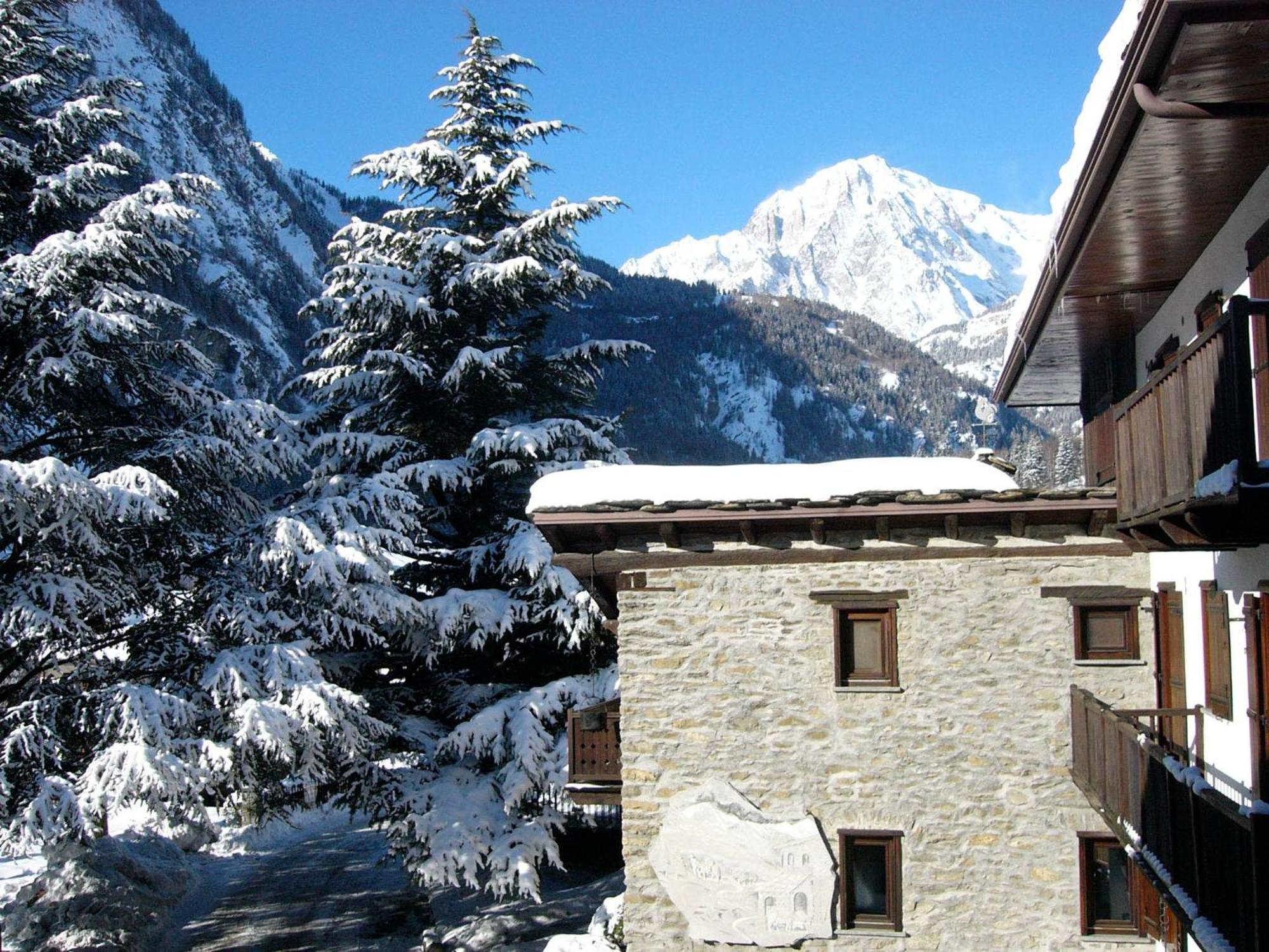 Hameau De Jadis Lägenhet Pré-Saint-Didier Exteriör bild